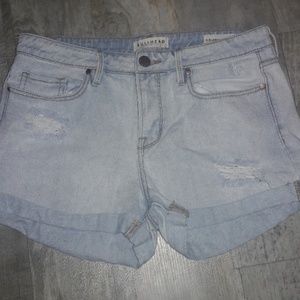 Light blue highwaisted shorts